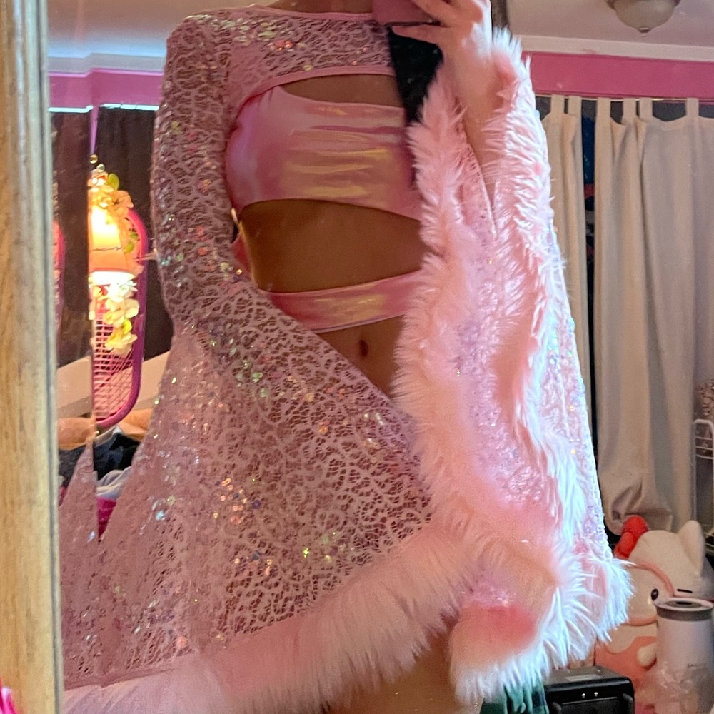 Iheartraves j valentine pink sleeve piece